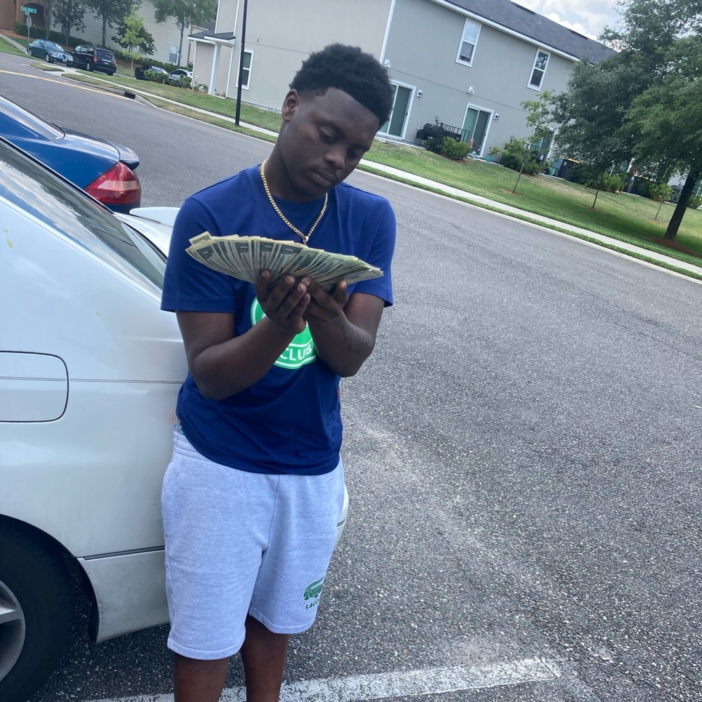 Meet your Posher, Khalil